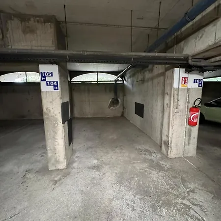 Apt 4 Ppl, Terrace, Pool, A/C Daire *