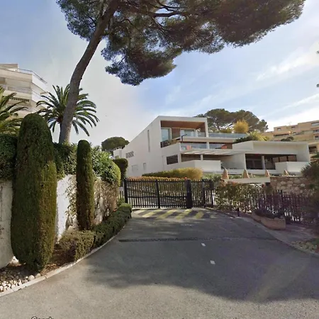 4 P, Sea View, Terraces, Swimming Pool, A/c アパート *