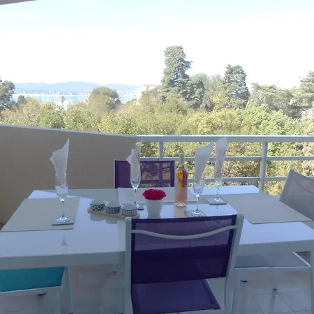 Apartment 4 P, Sea View, Terraces, Swimming Pool, A/c *