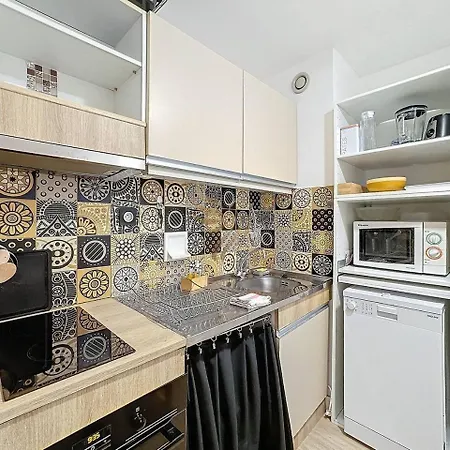 4 P, Sea View, Terraces, Swimming Pool, A/c