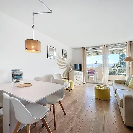4 P, Sea View, Terraces, Swimming Pool, A/c *