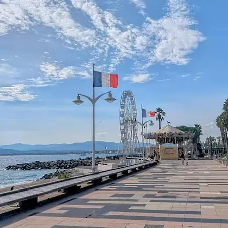 4 P, Sea View, Terraces, Swimming Pool, A/c Saint-Raphael (Var)