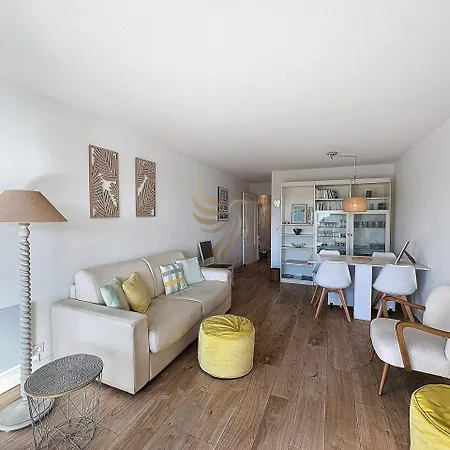 Apartment 4 P, Sea View, Terraces, Swimming Pool, A/c