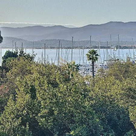 4 P, Sea View, Terraces, Swimming Pool, A/c Appartamento